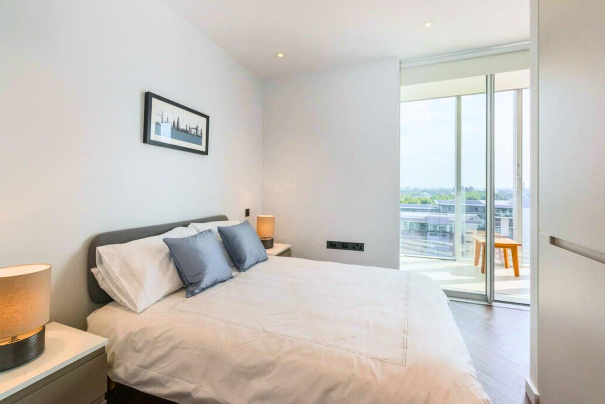 Battersea Power Station - Winter Garden Balcony & 1Gb Wifi - Luxurylondonstays エクステリア 写真