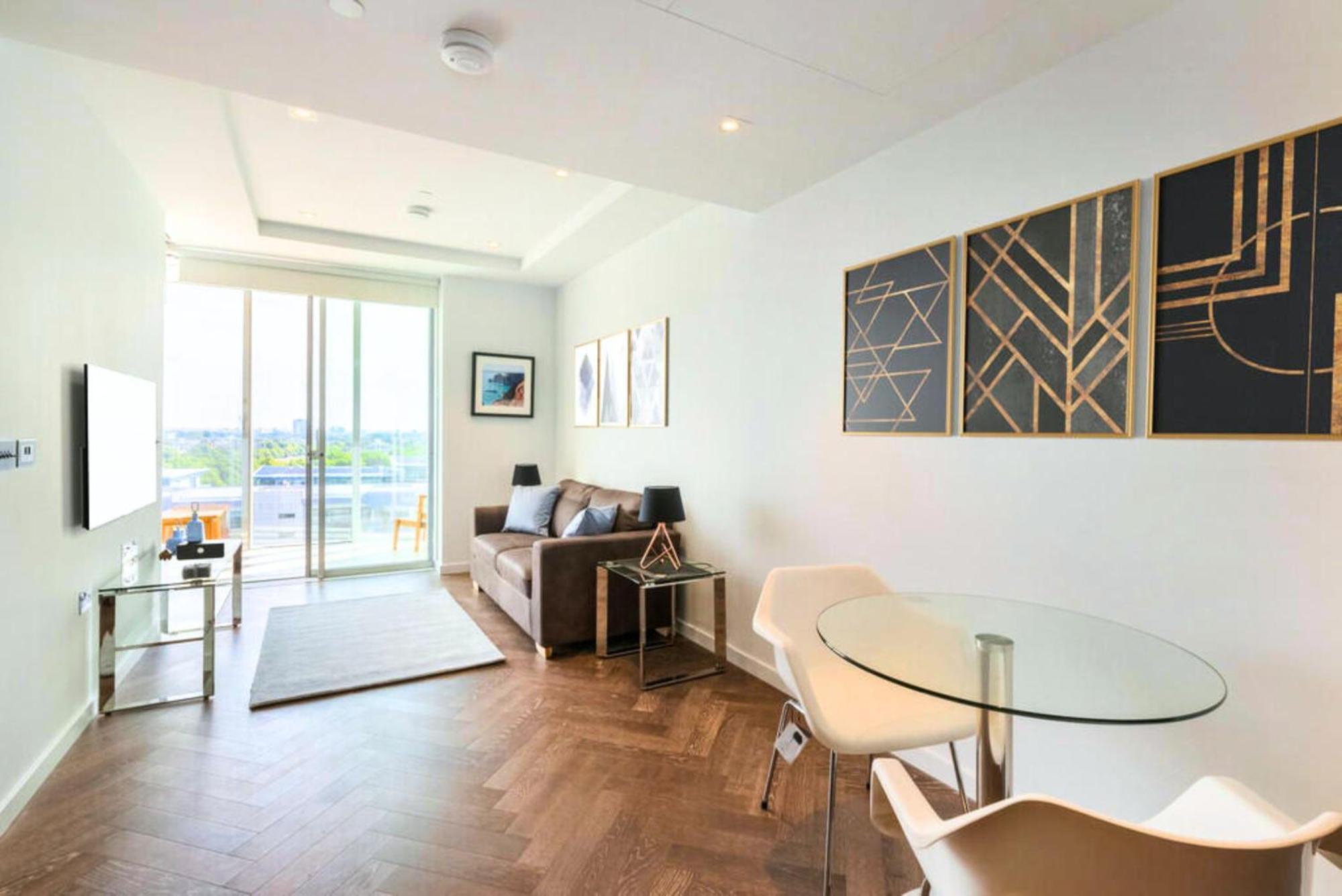Battersea Power Station - Winter Garden Balcony & 1Gb Wifi - Luxurylondonstays エクステリア 写真